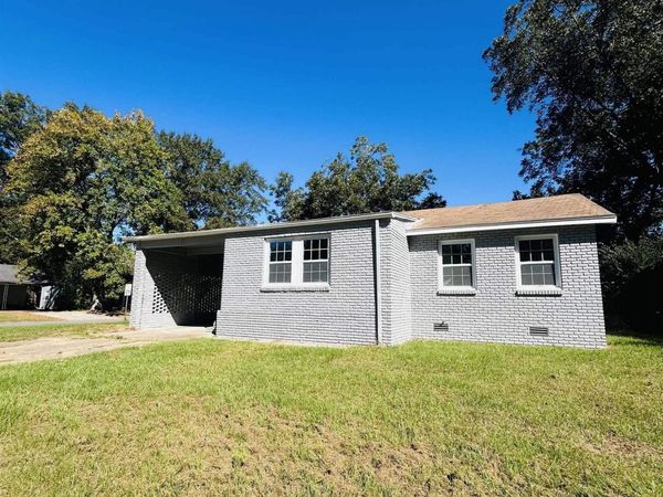 1 Neal Place, North Little Rock, AR 72217