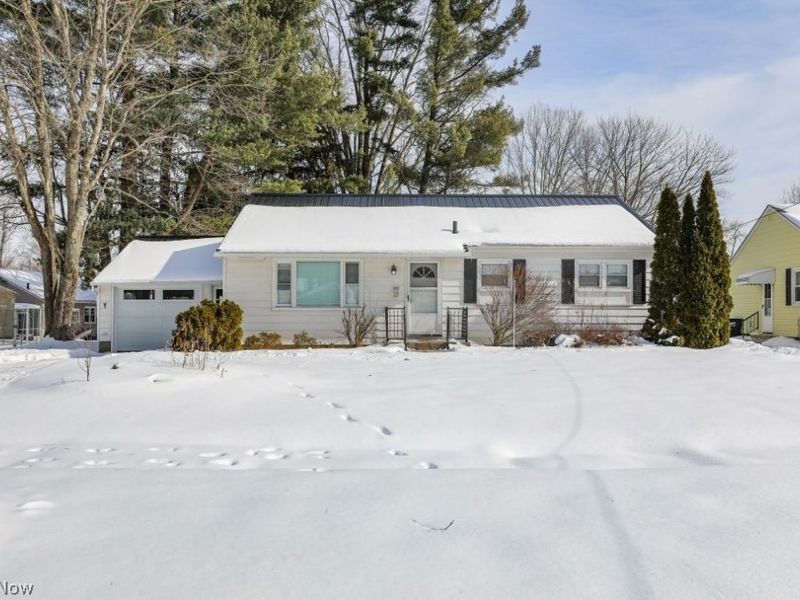 542 Sheldon Street, Ravenna, OH 44266 Photo 2