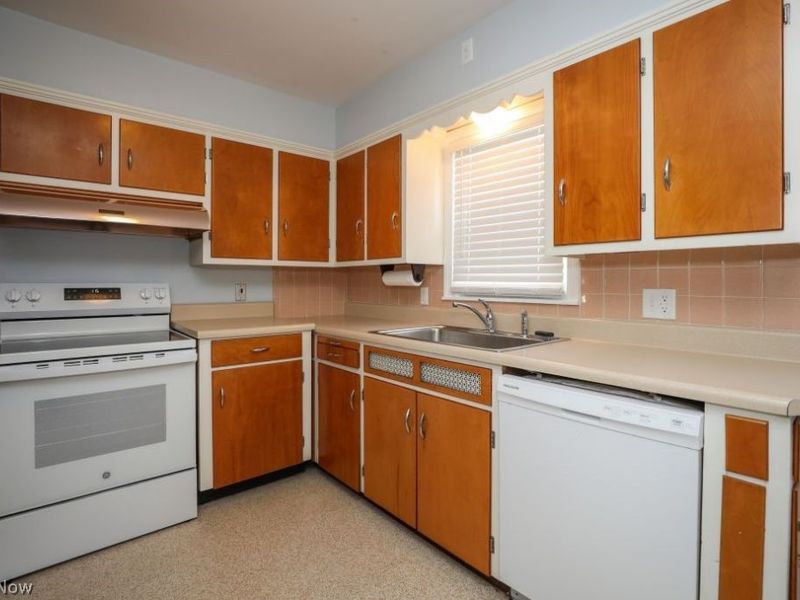 542 Sheldon Street, Ravenna, OH 44266 Photo 21