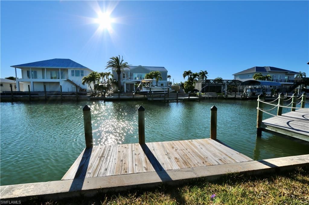 22 Bayview Blvd, Fort Myers Beach, FL 33931 Photo