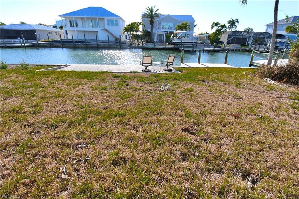 22 Bayview Blvd, Fort Myers Beach, FL 33931 Photo