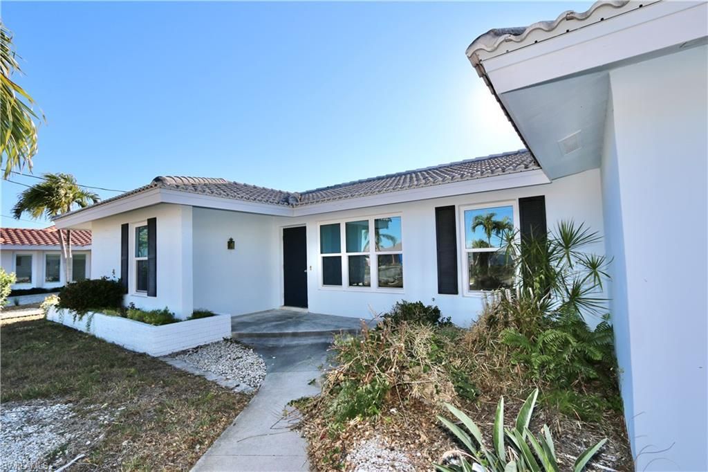 22 Bayview Blvd, Fort Myers Beach, FL 33931 Photo