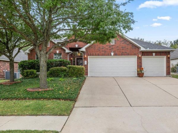 2413 Lost Mine TRL, Leander, TX 78641