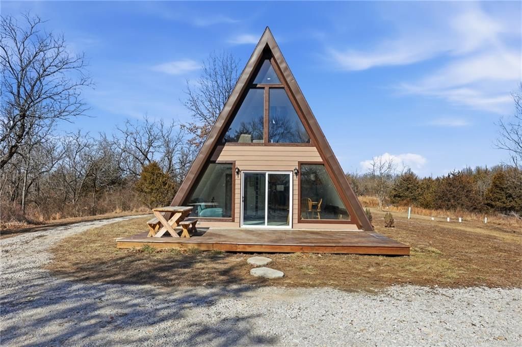 31396 W 152nd St Street, Excelsior Springs, MO 64024 Main Photo