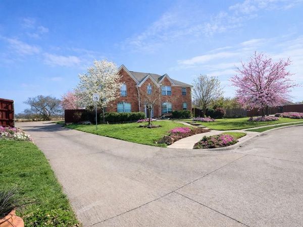 3318 Chapelwood Drive, Sunnyvale, TX 75182