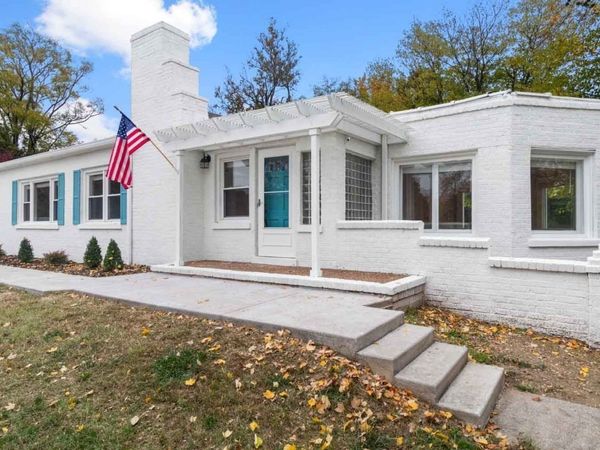 1215 Trotwood Ave, Columbia, TN 38401