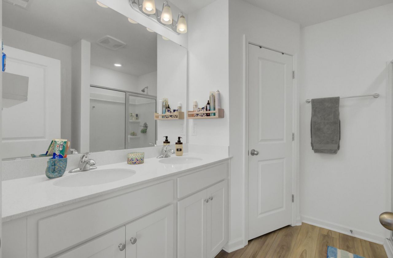 500 Trotters Lane Photo 21