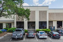 4750 Goer Drive photo 4