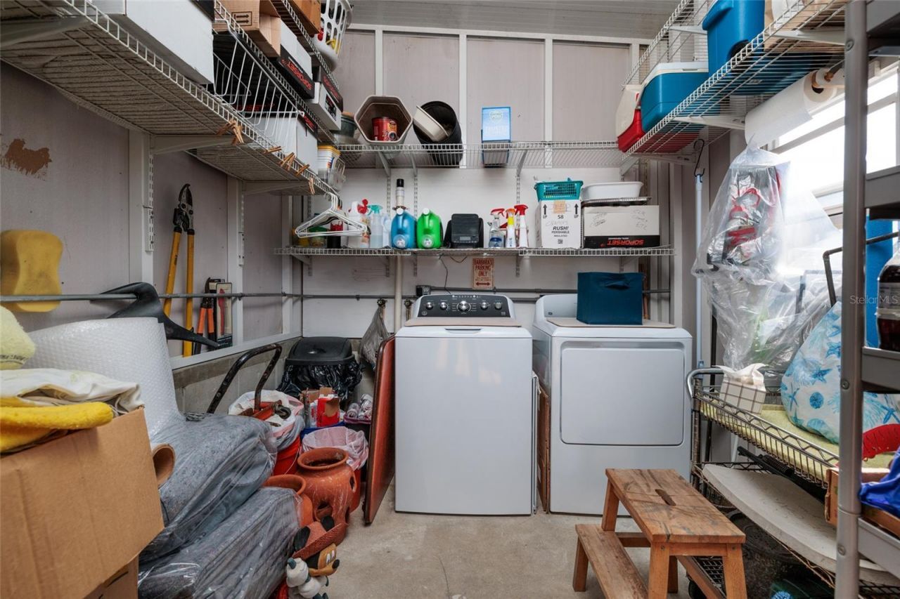 134 Americana Court Ne, Unit 216, Saint Petersburg, FL 33702 Photo