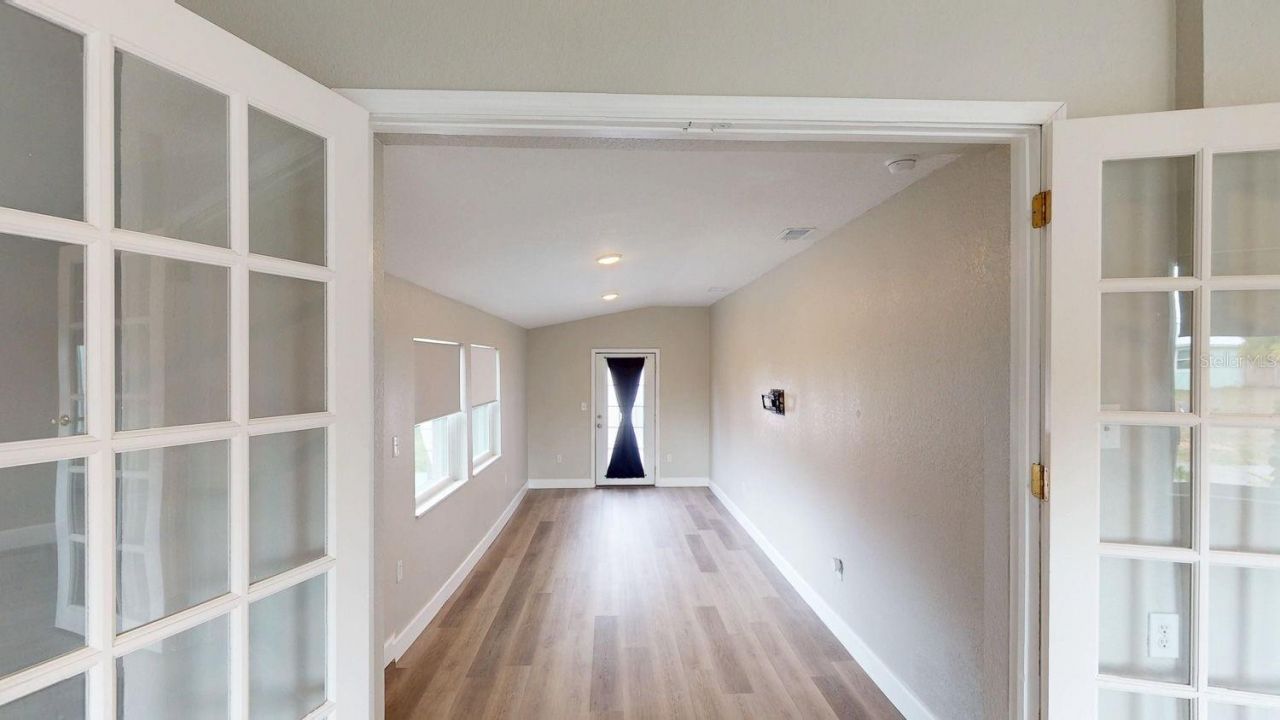 2495 37th Avenue N, Saint Petersburg, FL 33713 Photo