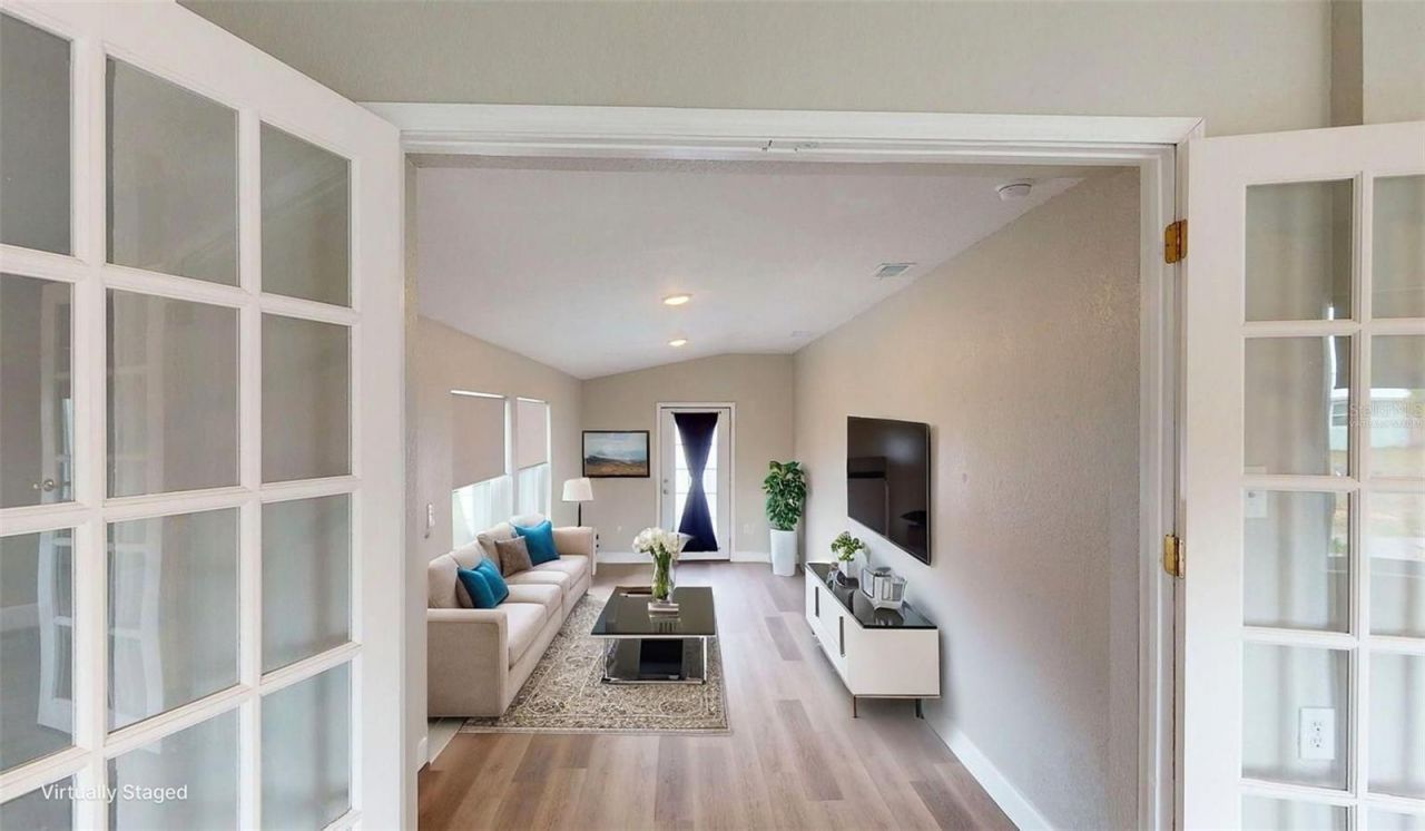 2495 37th Avenue N, Saint Petersburg, FL 33713 Photo