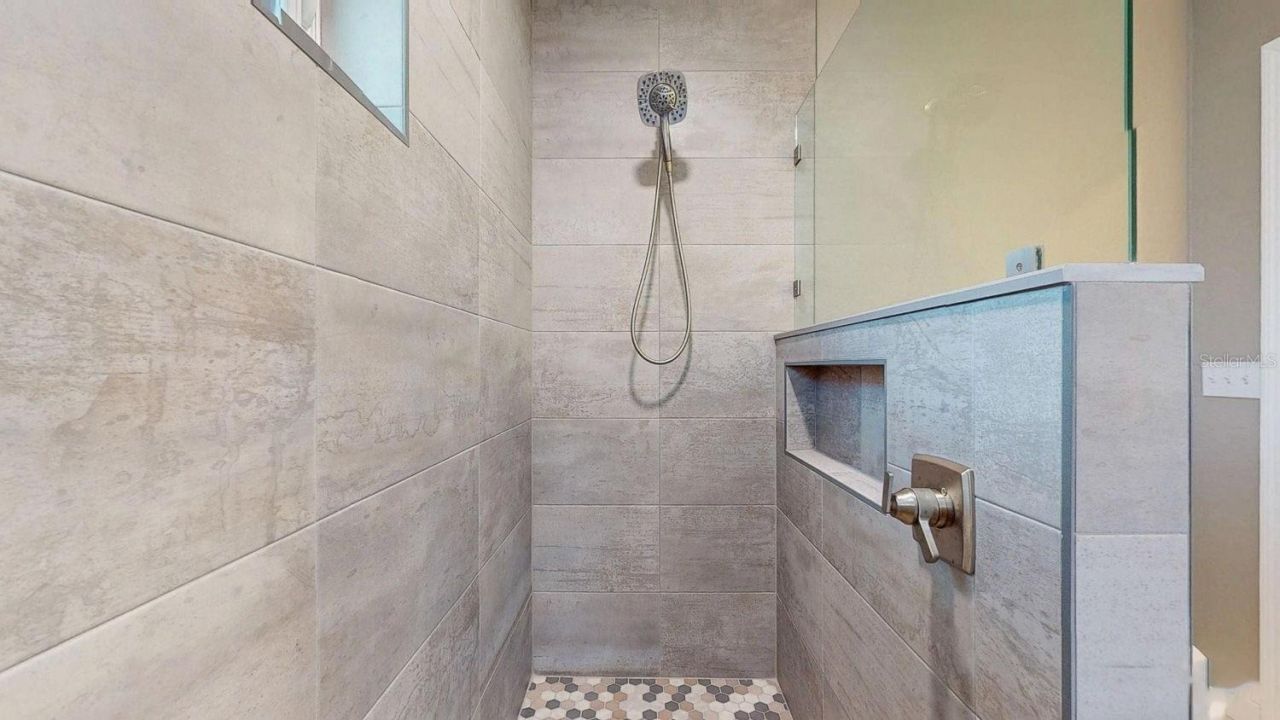 2495 37th Avenue N, Saint Petersburg, FL 33713 Photo