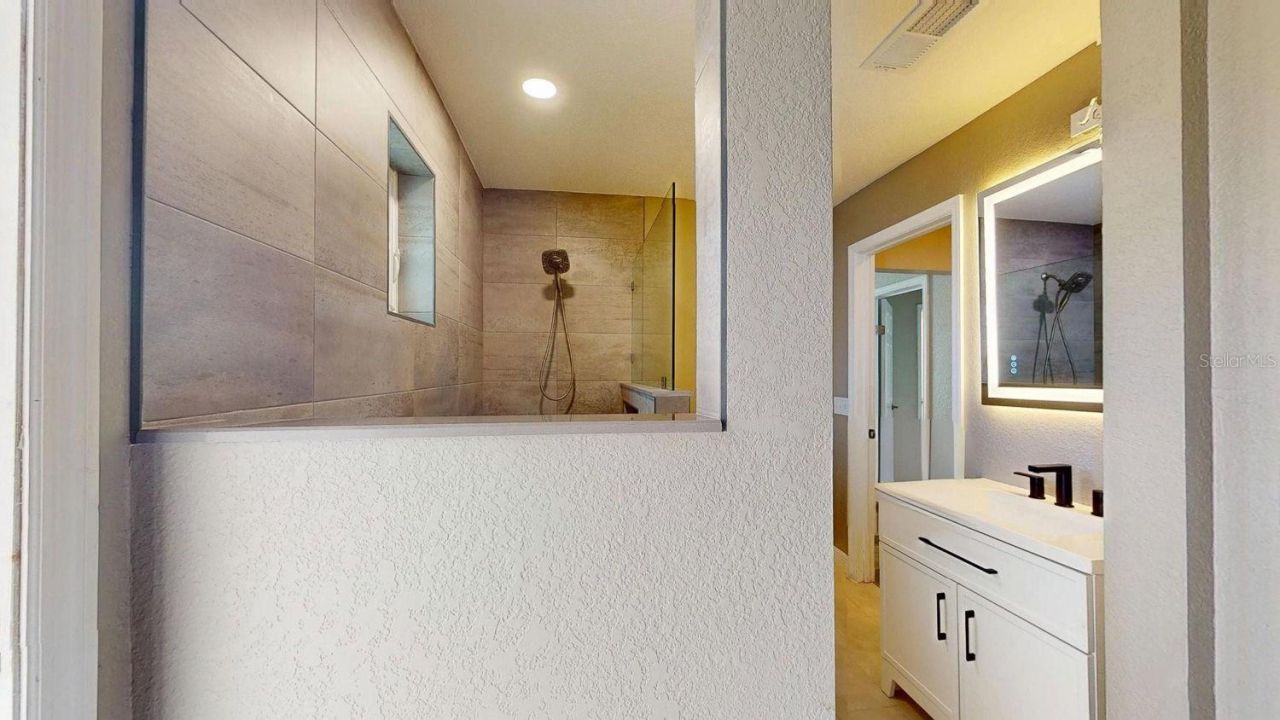 2495 37th Avenue N, Saint Petersburg, FL 33713 Photo