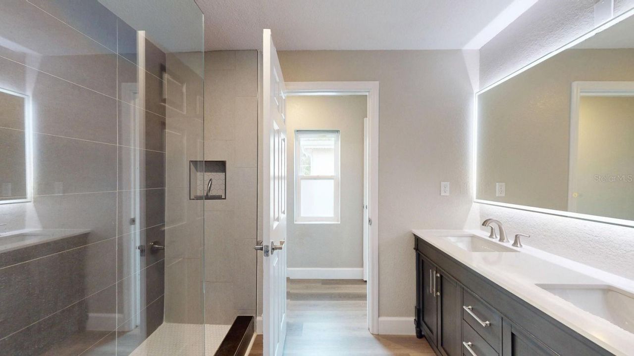 2495 37th Avenue N, Saint Petersburg, FL 33713 Photo