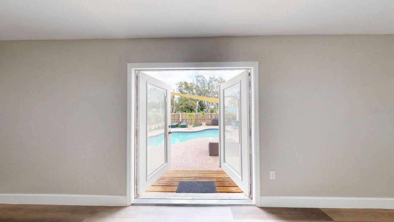 2495 37th Avenue N, Saint Petersburg, FL 33713 Photo