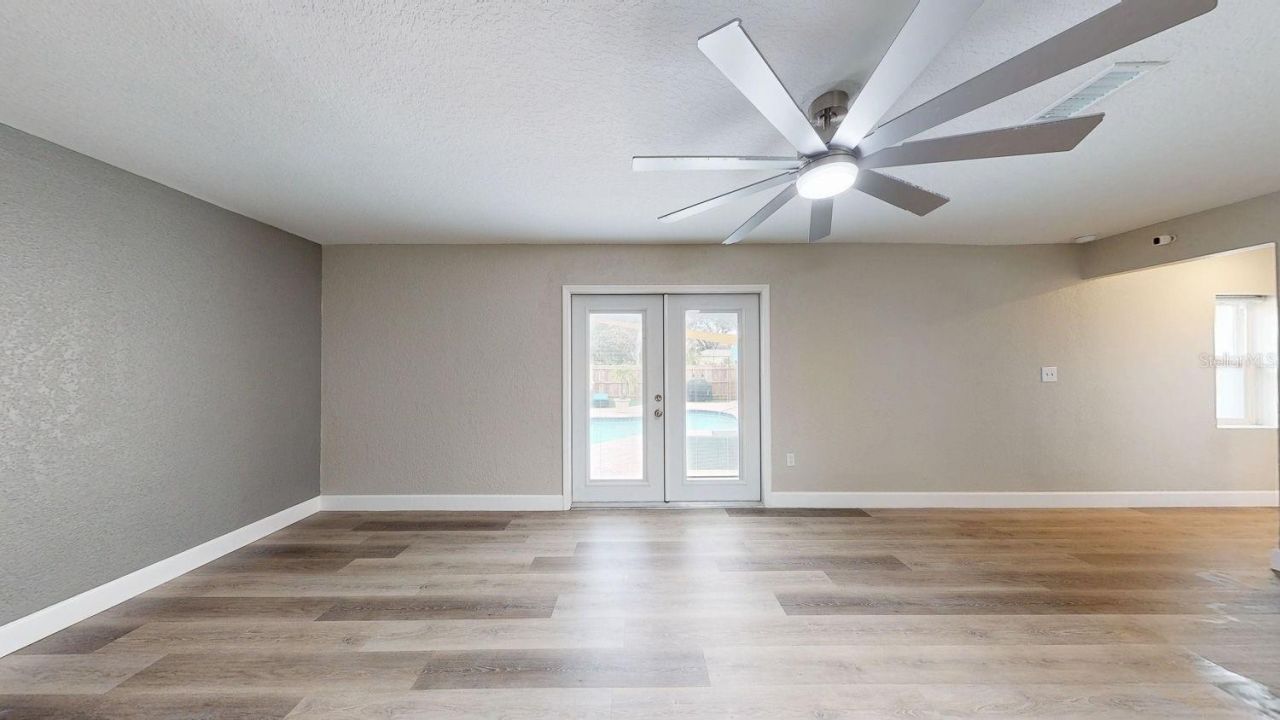 2495 37th Avenue N, Saint Petersburg, FL 33713 Photo