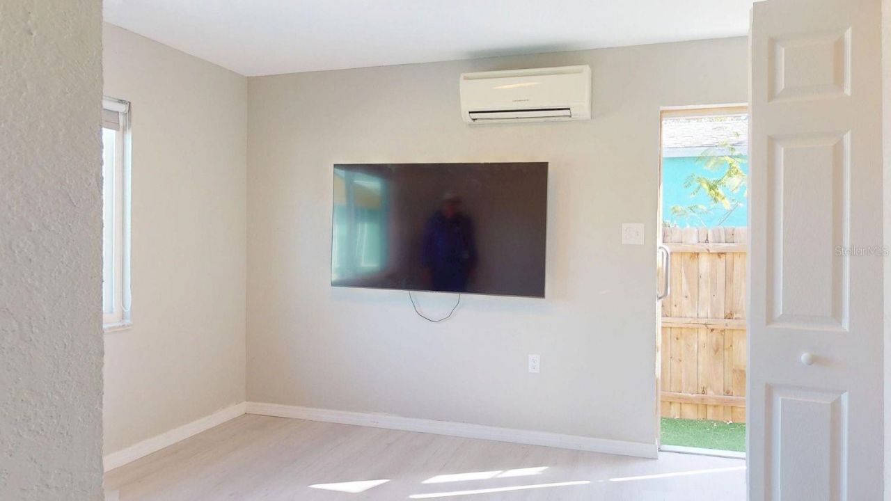 2495 37th Avenue N, Saint Petersburg, FL 33713 Photo