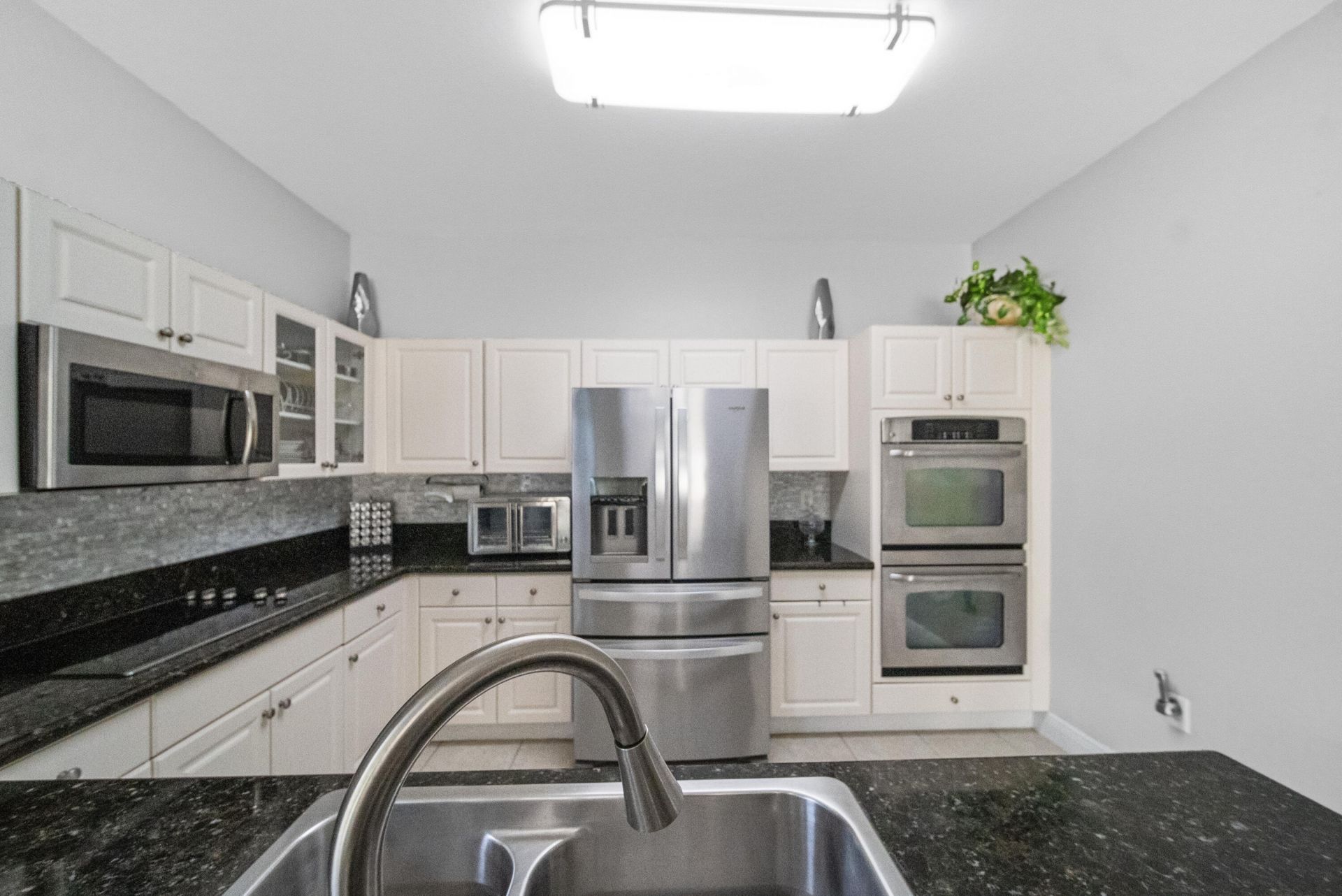 18011 SW 41st Street, Miramar, FL 33029 Photo