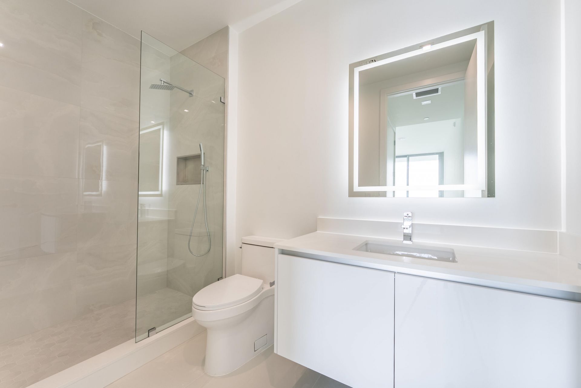 220 Lake Shore Drive, Unit 1011, Lake Park, FL 33403 Photo