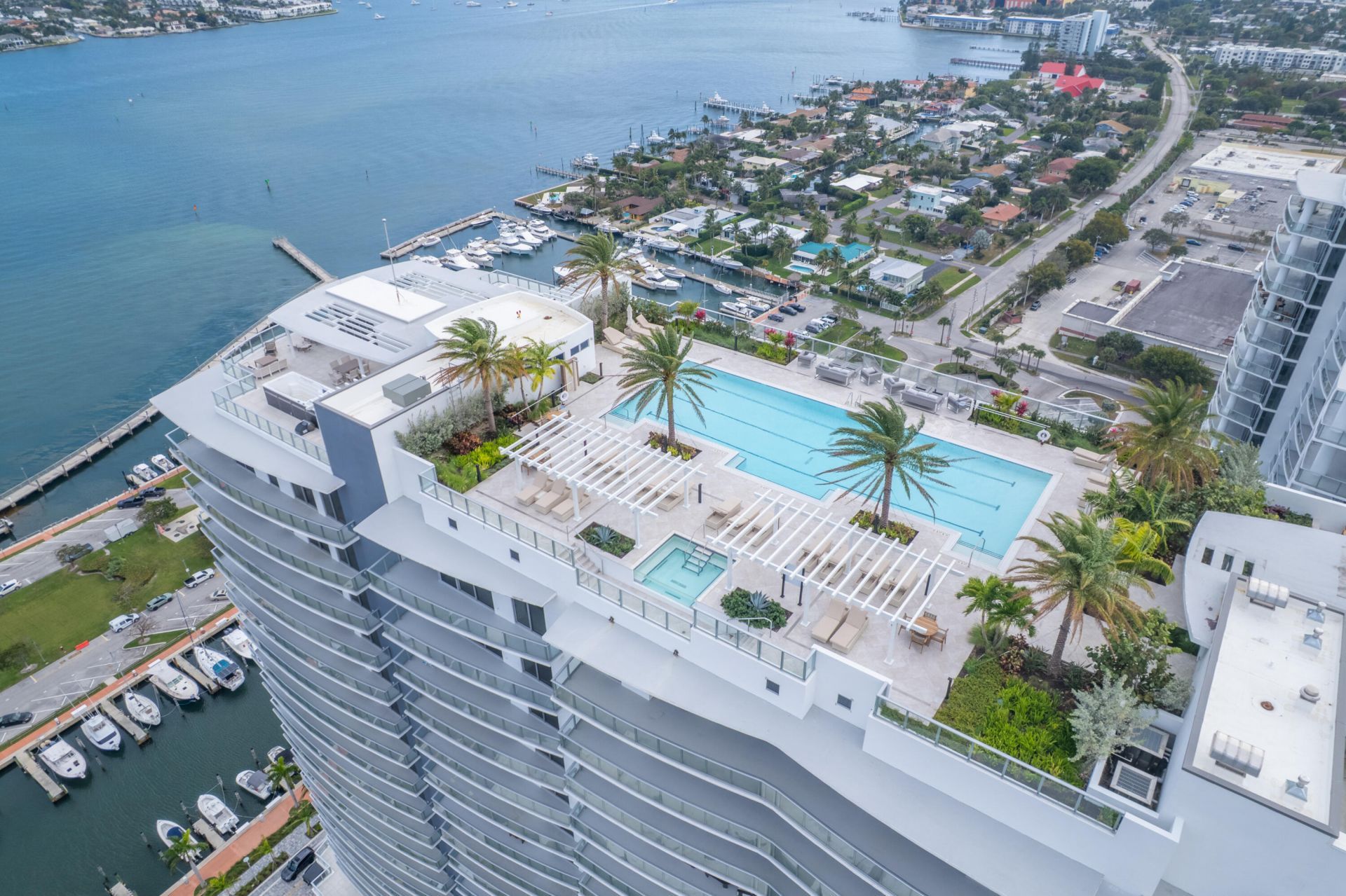 220 Lake Shore Drive, Unit 1011, Lake Park, FL 33403 Photo