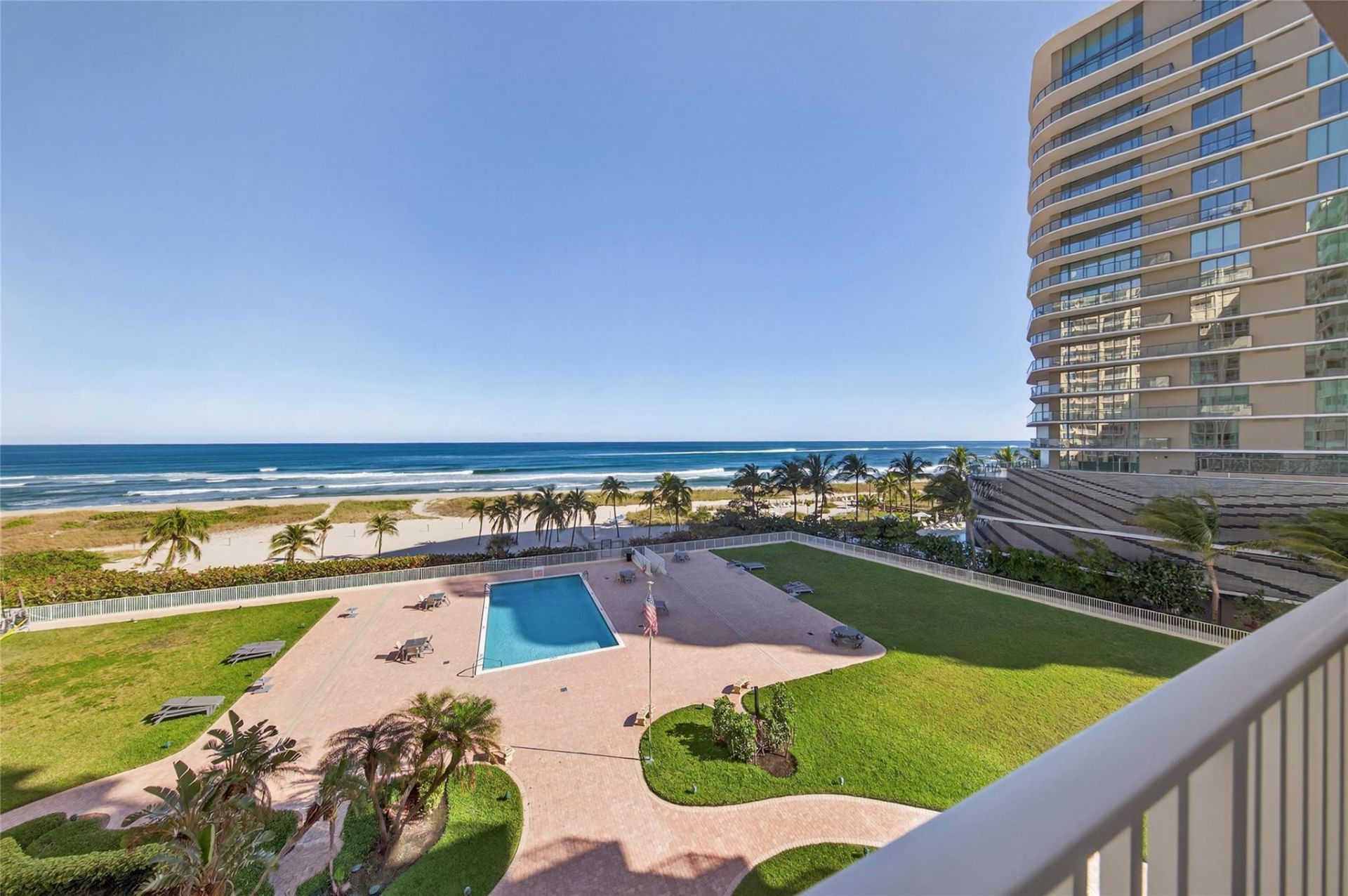 750 N Ocean Boulevard, Unit 608, Pompano Beach, FL 33062 Photo