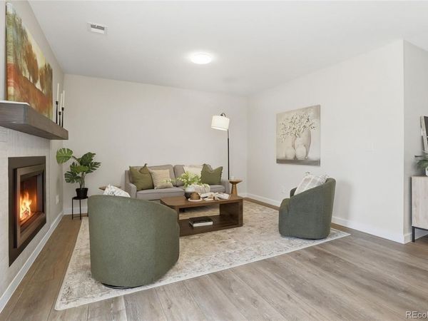 2301 E Fremont Avenue, Unit S10, Centennial, CO 80122