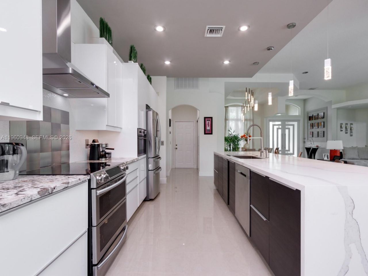 2550 Jardin Mnr, Weston, FL 33327 Photo