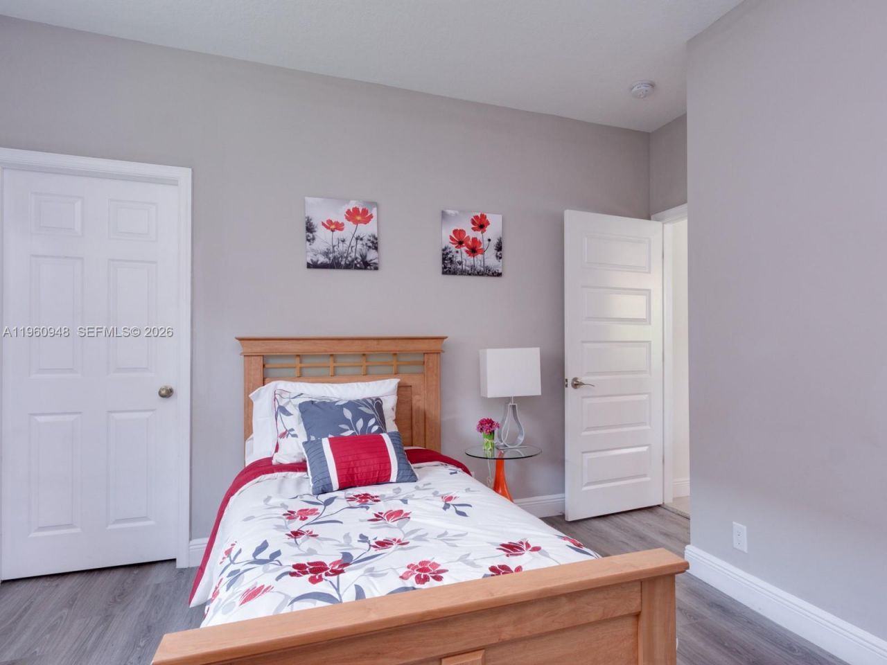 2550 Jardin Mnr, Weston, FL 33327 Photo