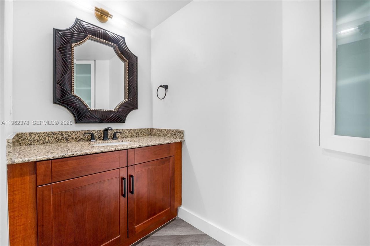 7270 SW 88th St, Unit B303, Miami, FL 33156 Photo