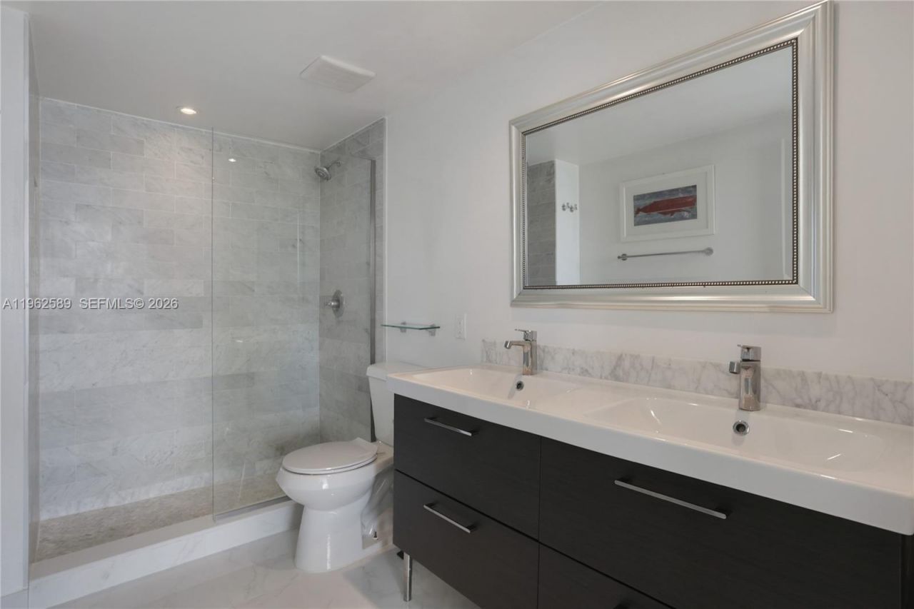 1345 Lincoln Rd, Unit 1003, Miami Beach, FL 33139 Photo