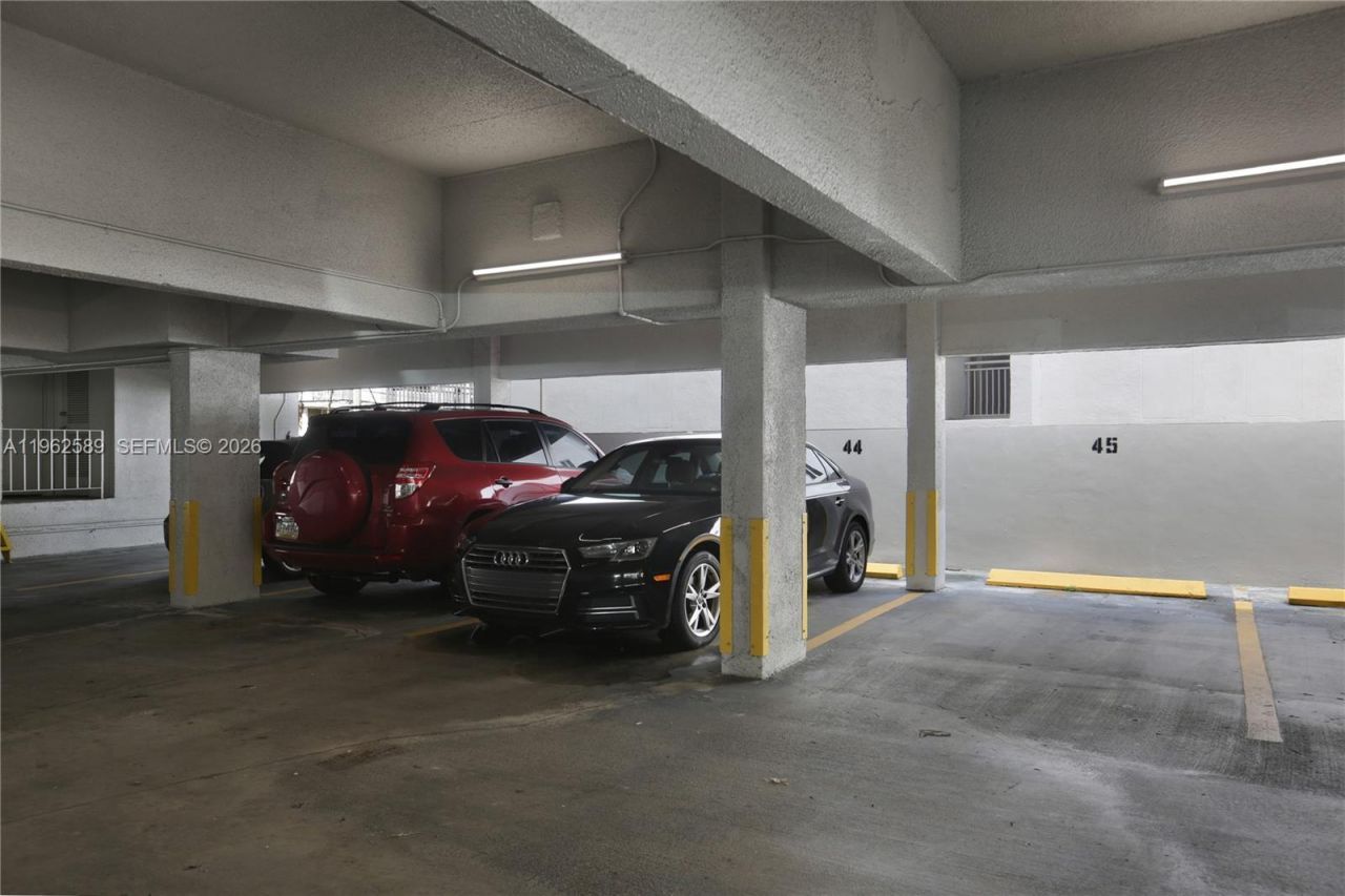 1345 Lincoln Rd, Unit 1003, Miami Beach, FL 33139 Photo