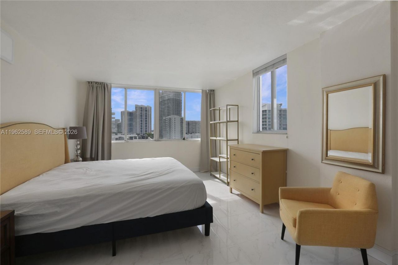 1345 Lincoln Rd, Unit 1003, Miami Beach, FL 33139 Photo