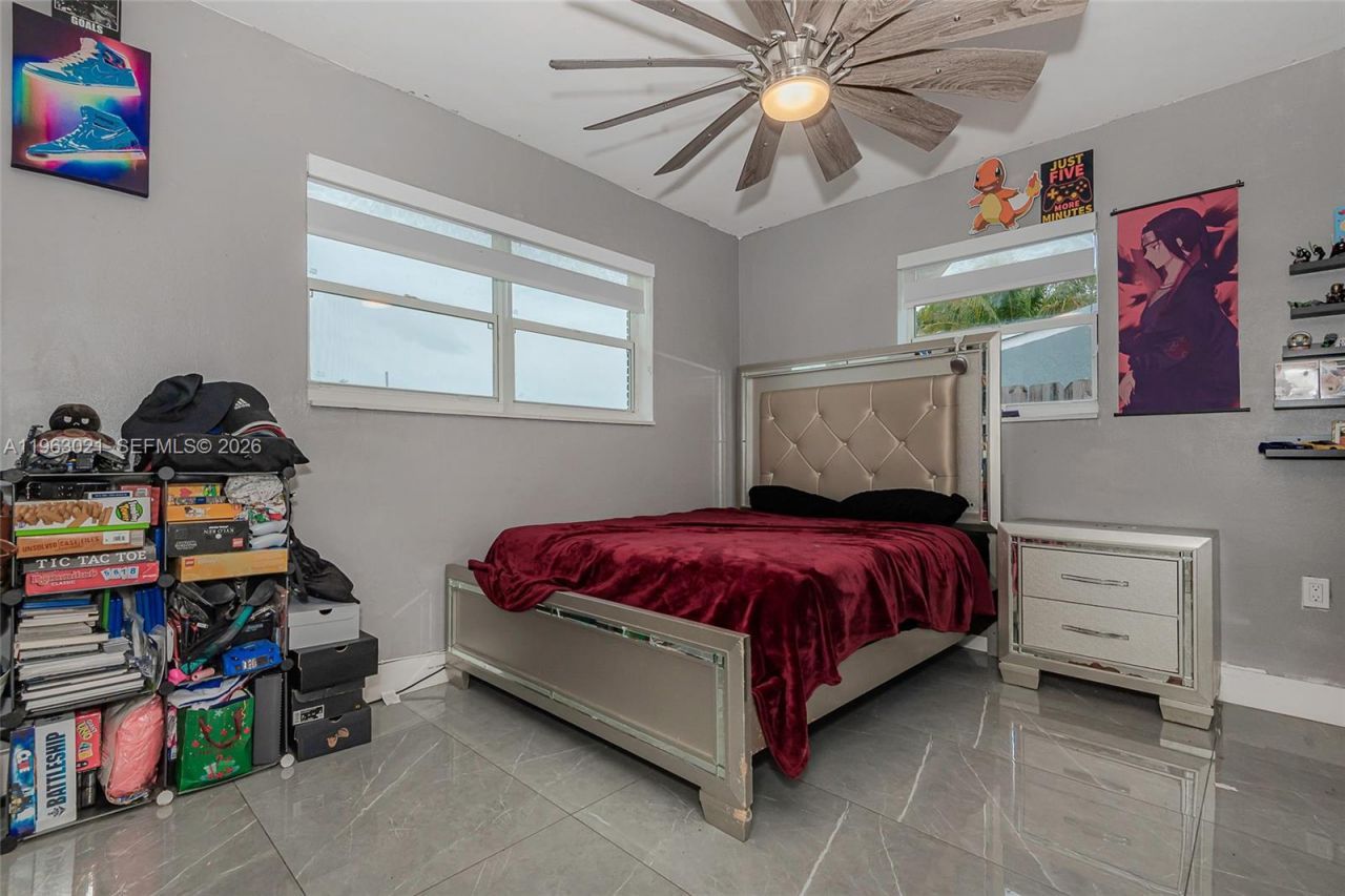 200 SW 69th Ter, Pembroke Pines, FL 33023 Photo