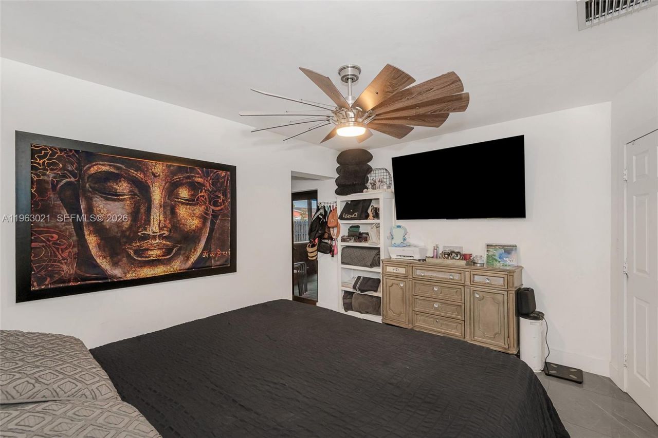 200 SW 69th Ter, Pembroke Pines, FL 33023 Photo