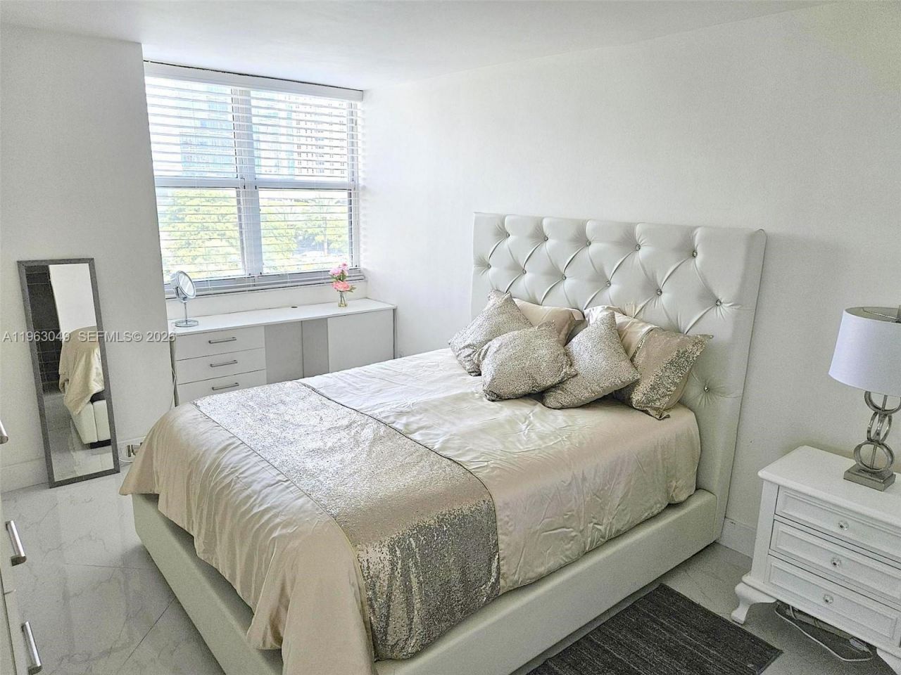 770 Claughton Island Dr, Unit 602, Miami, FL 33131 Photo