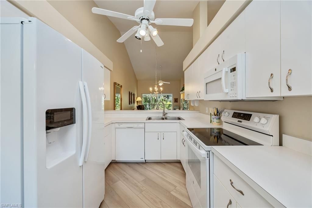 20790 Country Creek Dr, Unit 522, Estero, FL 33928 Photo