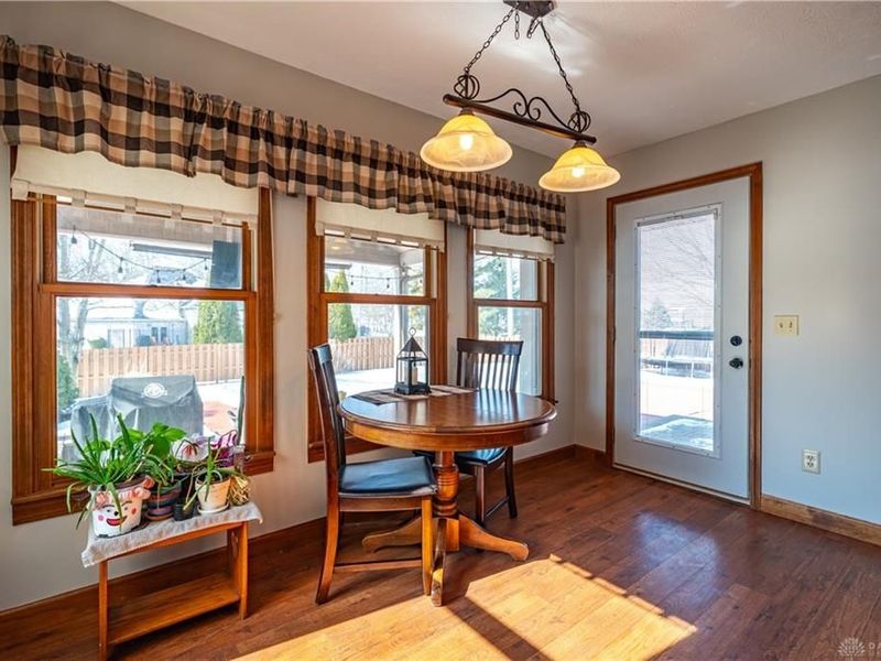 825 Chaucer Lane, Tipp City, OH 45371 Photo 14