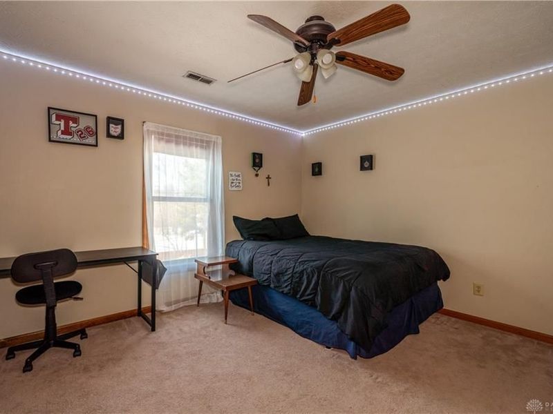 825 Chaucer Lane, Tipp City, OH 45371 Photo 41