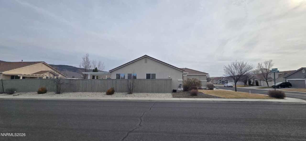 10210 Robilee Drive, Reno, NV 89521 Photo