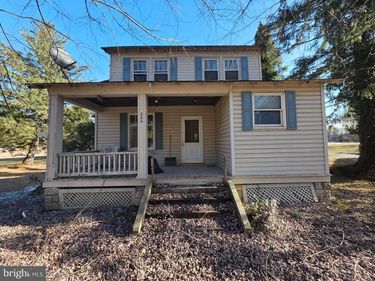 205 SHAVERSVILLE CIRCLE, MOUNT UNION, PA 17066