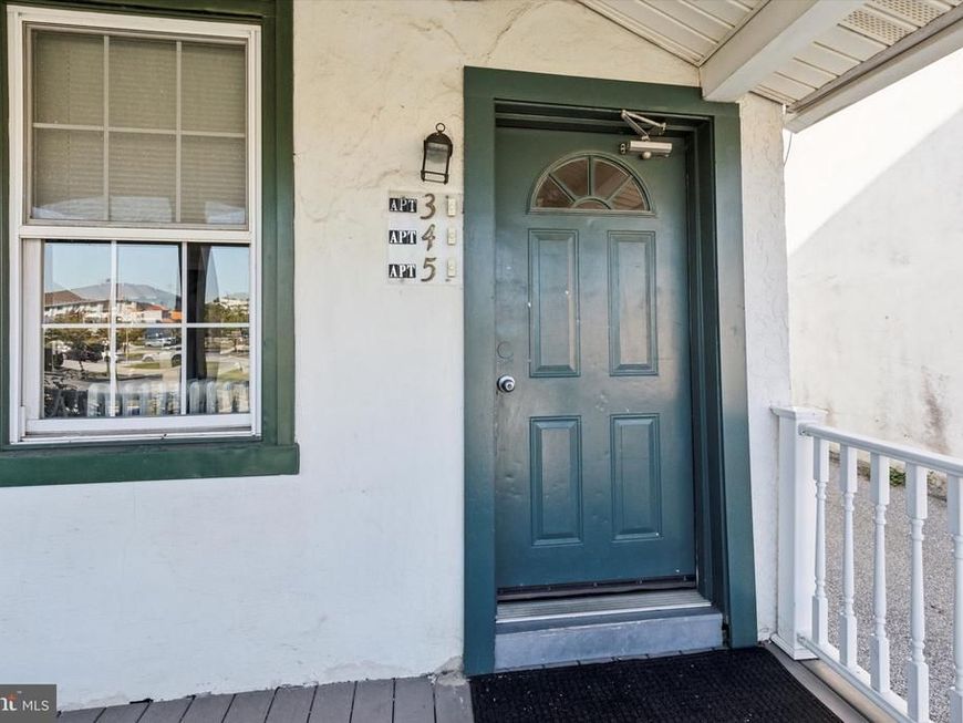 20 S Village Avenue, Unit 3, Exton, PA 19341 Main Photo