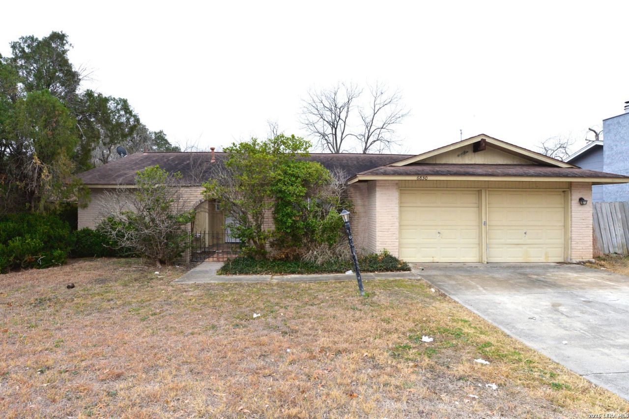 6830 Burnley, San Antonio, TX 78239 Main Photo