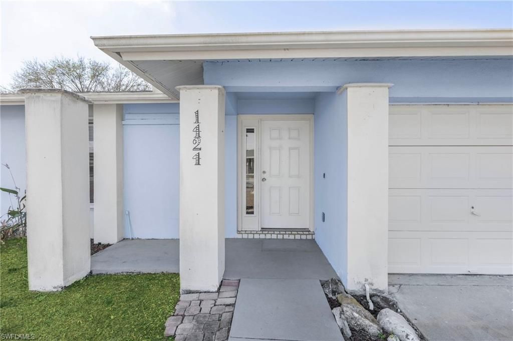 1424 Carmelle Dr, Fort Myers, FL 33919 Photo