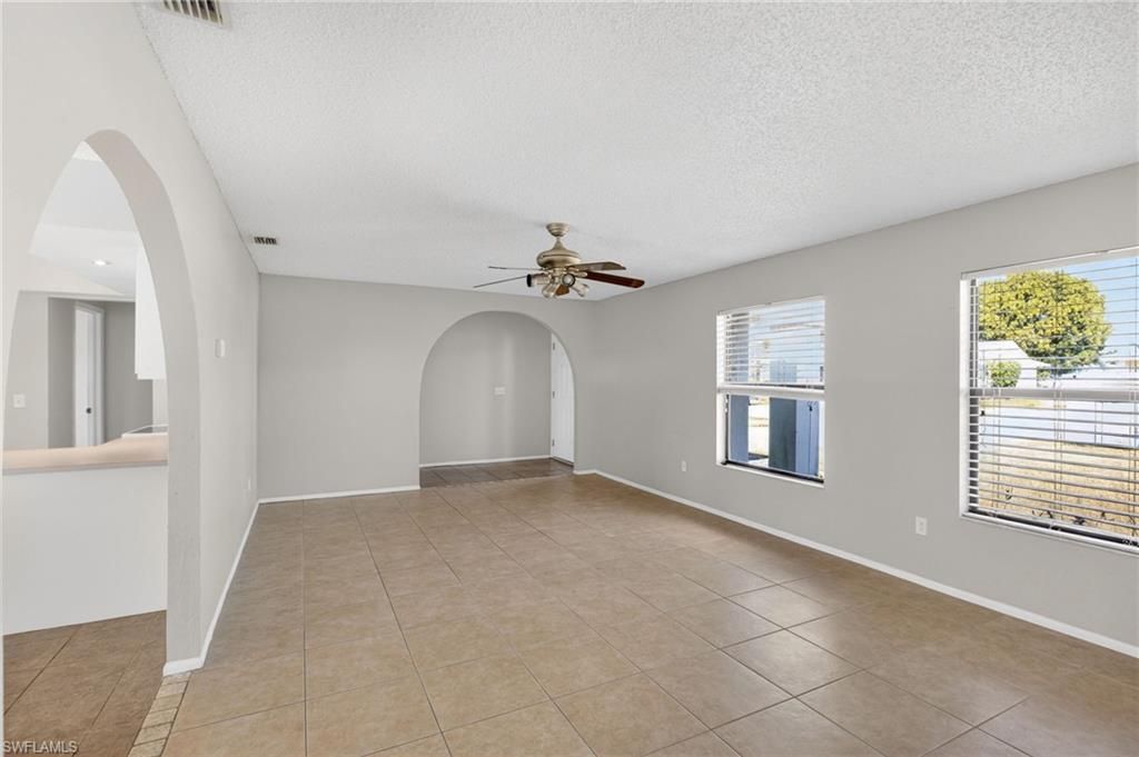 1424 Carmelle Dr, Fort Myers, FL 33919 Photo