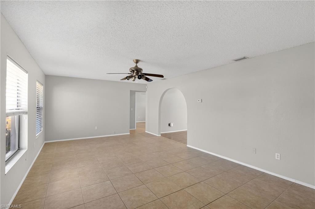 1424 Carmelle Dr, Fort Myers, FL 33919 Photo