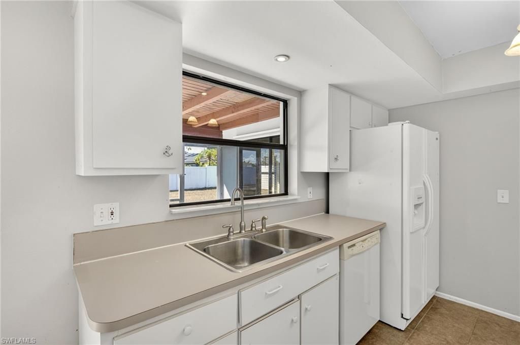 1424 Carmelle Dr, Fort Myers, FL 33919 Photo