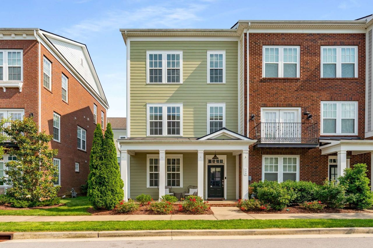 104 Burkitt Commons Ave, Nolensville, TN 37135 Main Photo