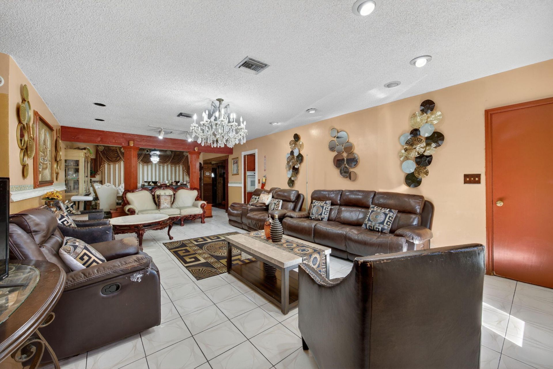 9281 Martinique Drive, Miami, FL 33189 Photo