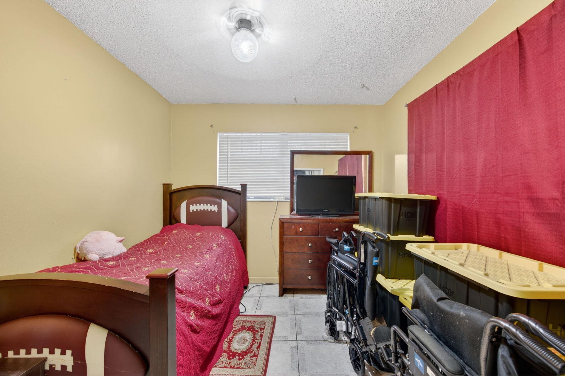 9281 Martinique Drive, Miami, FL 33189 Photo