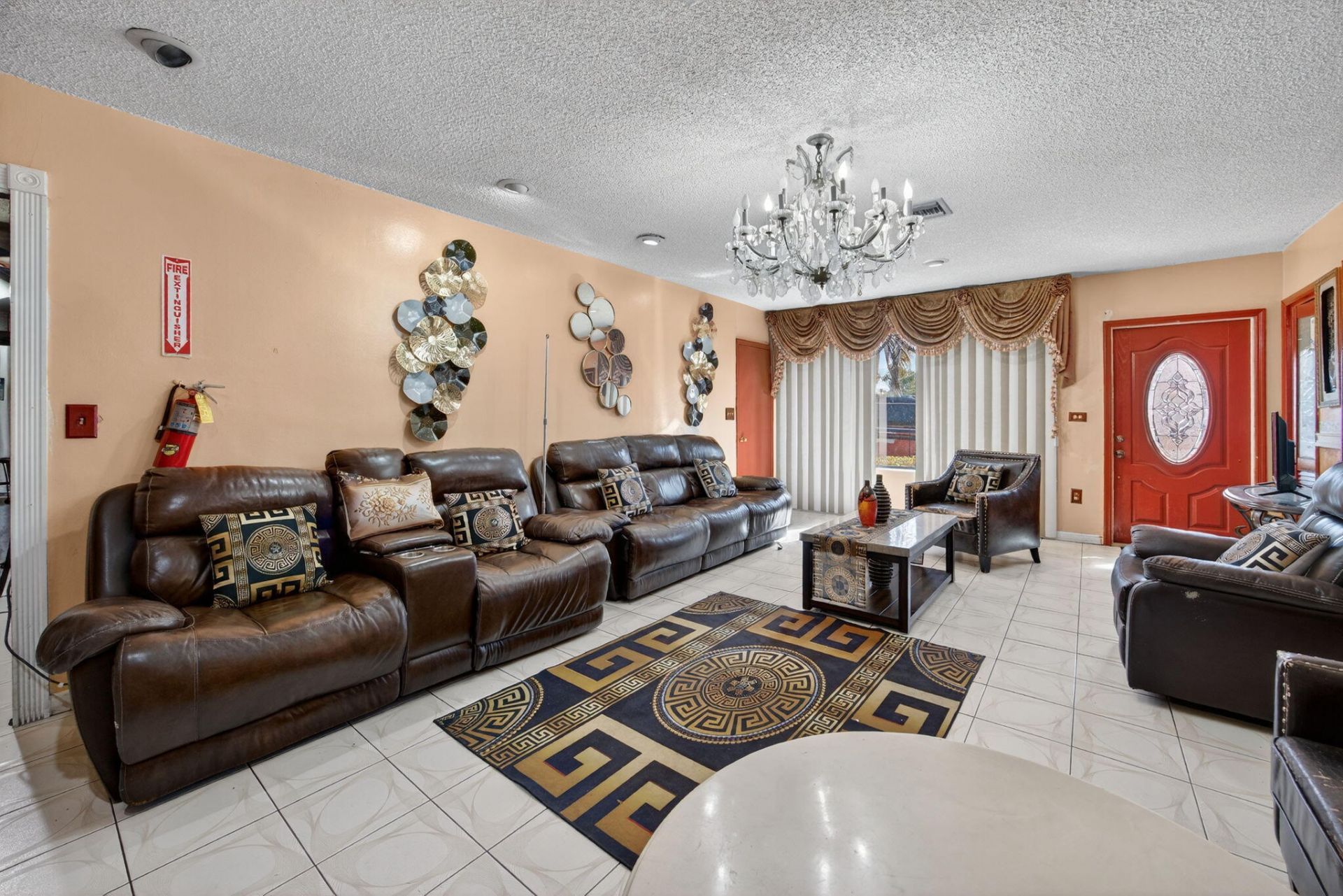 9281 Martinique Drive, Miami, FL 33189 Photo